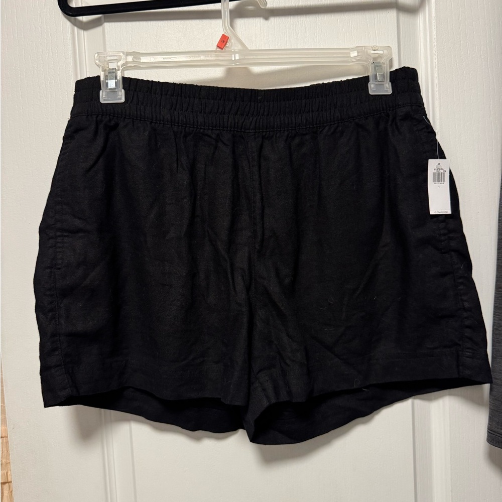 Linen Shorts- Black and Coral